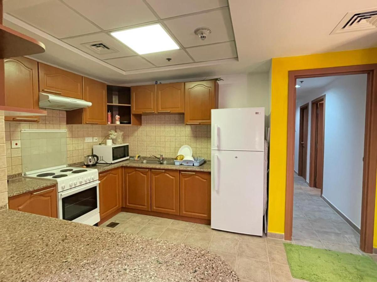 Travelers Backpackers Hostel ดูไบ ภายนอก รูปภาพ