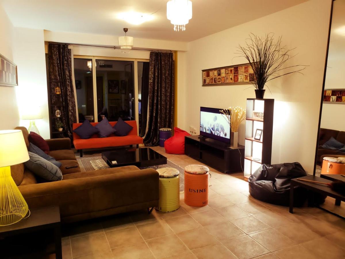 Travelers Backpackers Hostel ดูไบ ภายนอก รูปภาพ