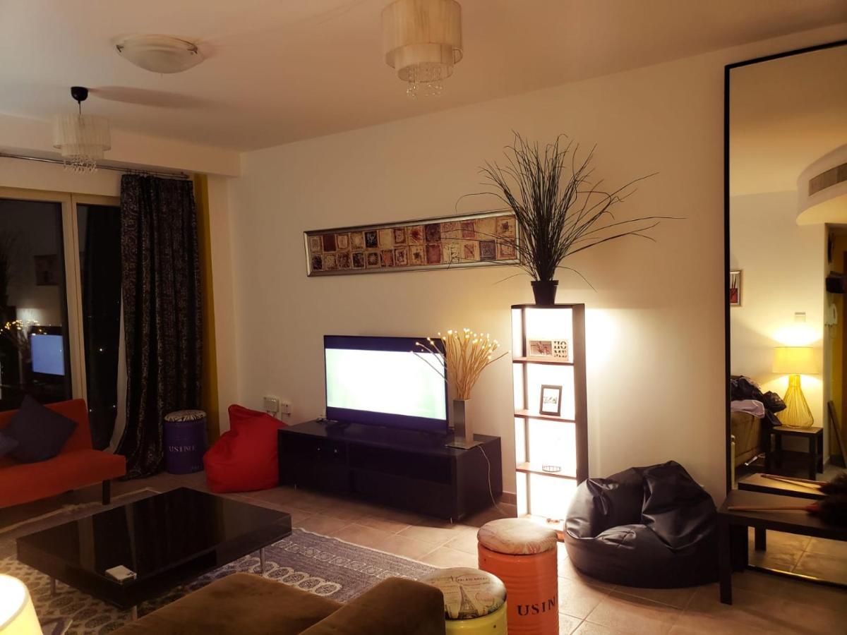 Travelers Backpackers Hostel ดูไบ ภายนอก รูปภาพ