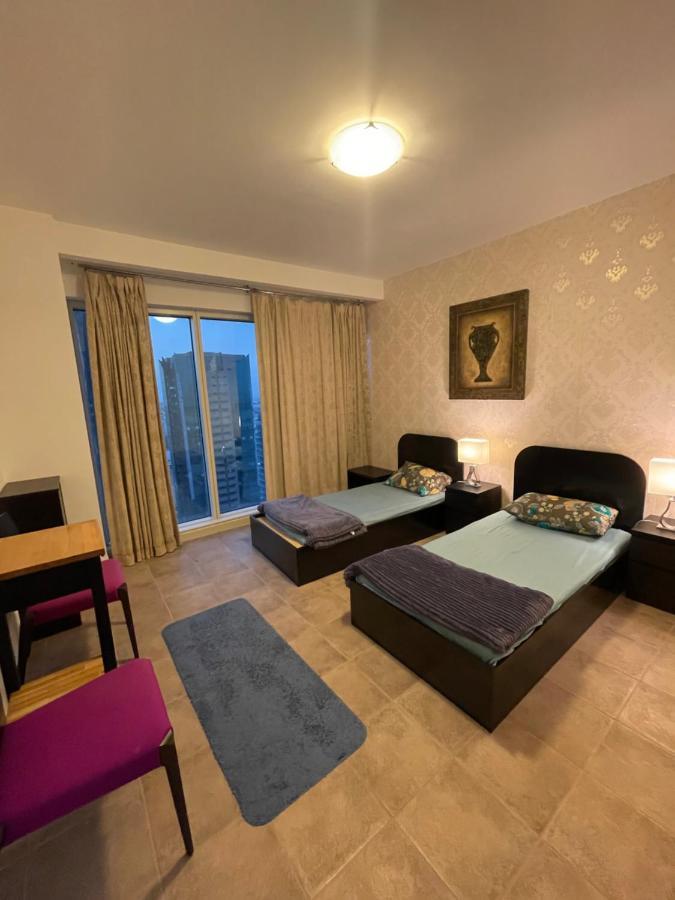 Travelers Backpackers Hostel ดูไบ ภายนอก รูปภาพ