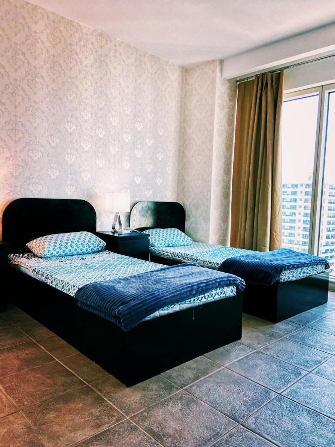 Travelers Backpackers Hostel ดูไบ ภายนอก รูปภาพ